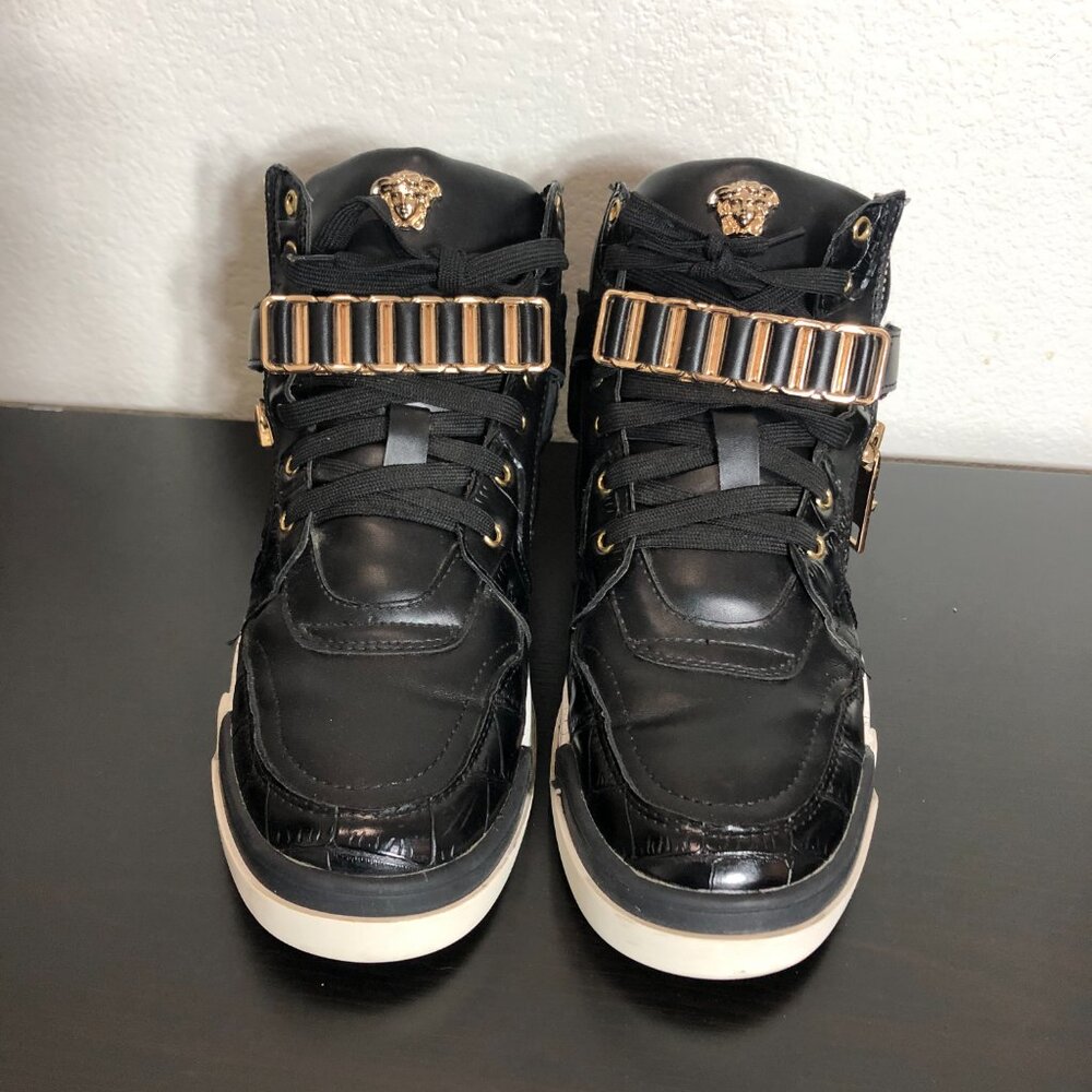Versace Medusa High Top Sneakers – Black Leather Gold Hardware – Men’s Size 44 - Picture 2 of 14